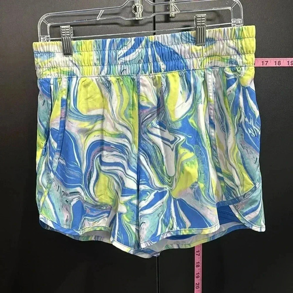 Avia Athletic Performance shorts,boxer lined,elastic waist,pocket,swirl pattern - Picture 1 of 9